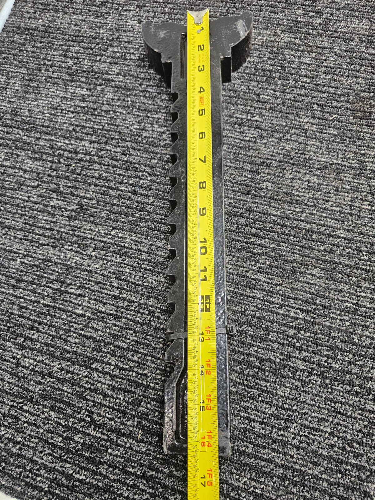 8 Ton Jack Stand Black for Trailer Truck Car Tire Change Automotive Repair Black - Image 5