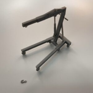 1/24 Scale Rolling Engine Crane with Separate Hook – High Detail 3D Resin