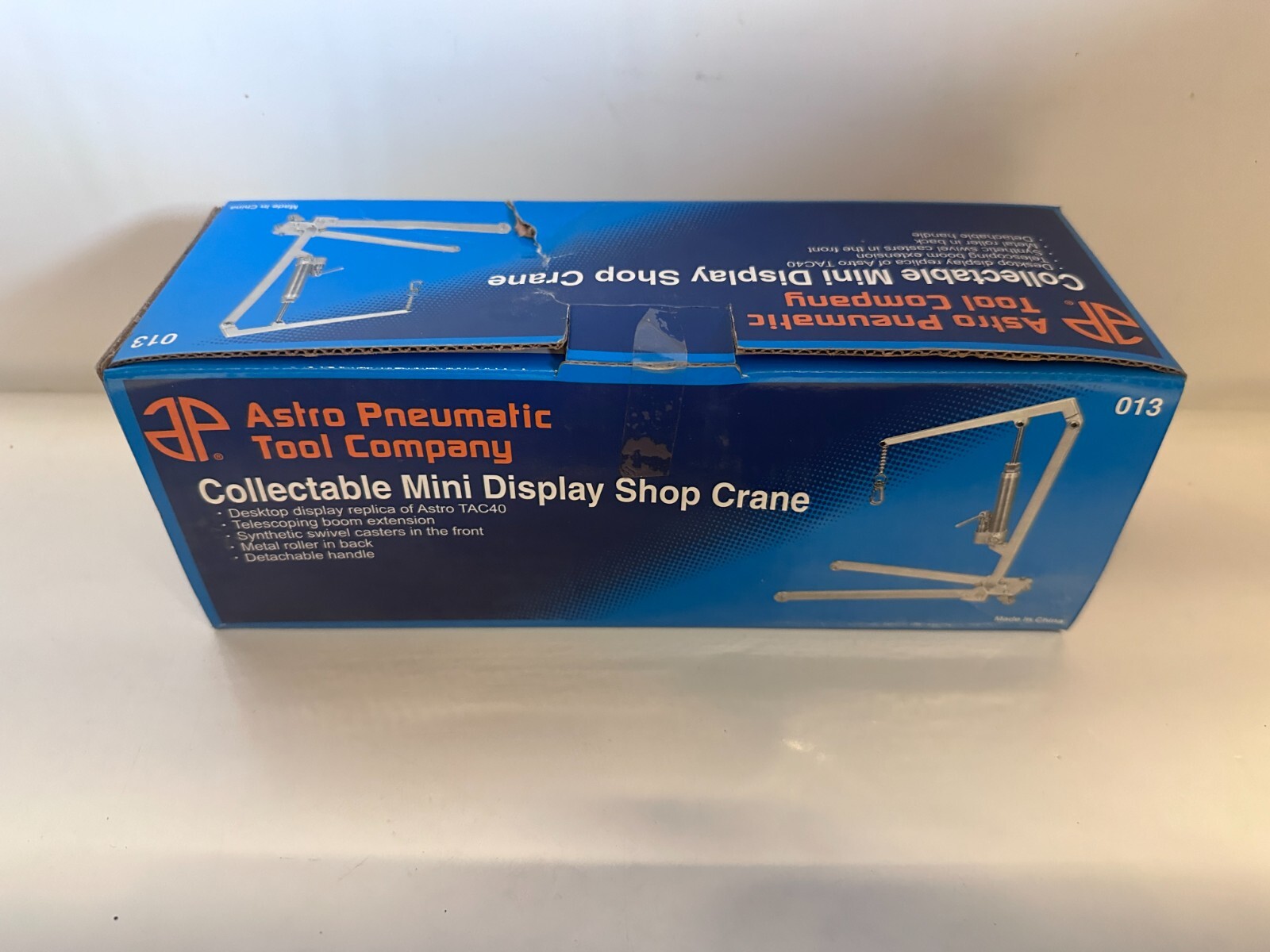 Astro-Pneumatic# 013 Mini Shop/Garage Engine Crane Lift Aluminum 1/6 NIB - Image 2
