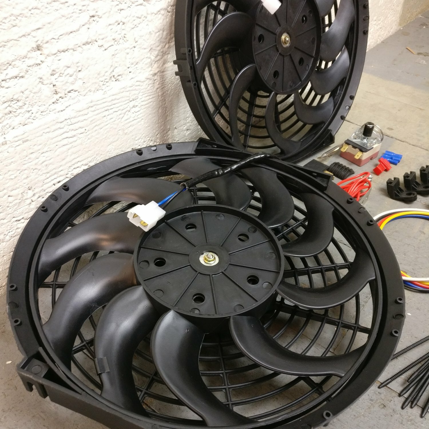 Universal 16" Dual Adj Temp 3000CFM S-Blade Radiator Cooling Fan Kit streetrod - Image 5