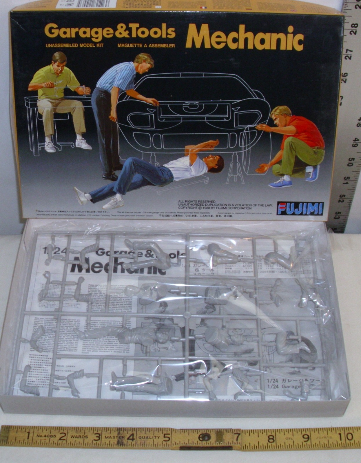 FUJIMI AUTOMOTIVE GARAGE & TOOLS MECHANIC MODEL KIT SET BOXED 1:24 11003 - Image 2