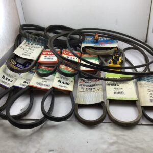 AUTOMOTIVE / EQUIPMENT BELTS - 18 PIECE LOT!! -- **NEW OLD STOCK!!**