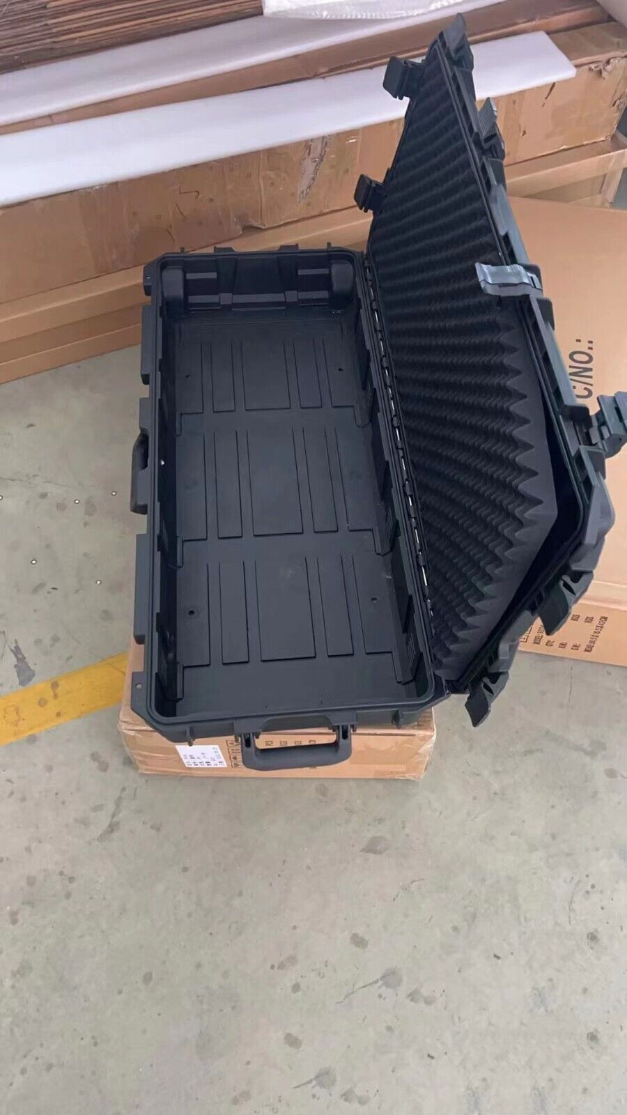 Cargo Cases Waterproof Car Roof Mount Travel Off Road Storage Case Luggage Box - Image 5