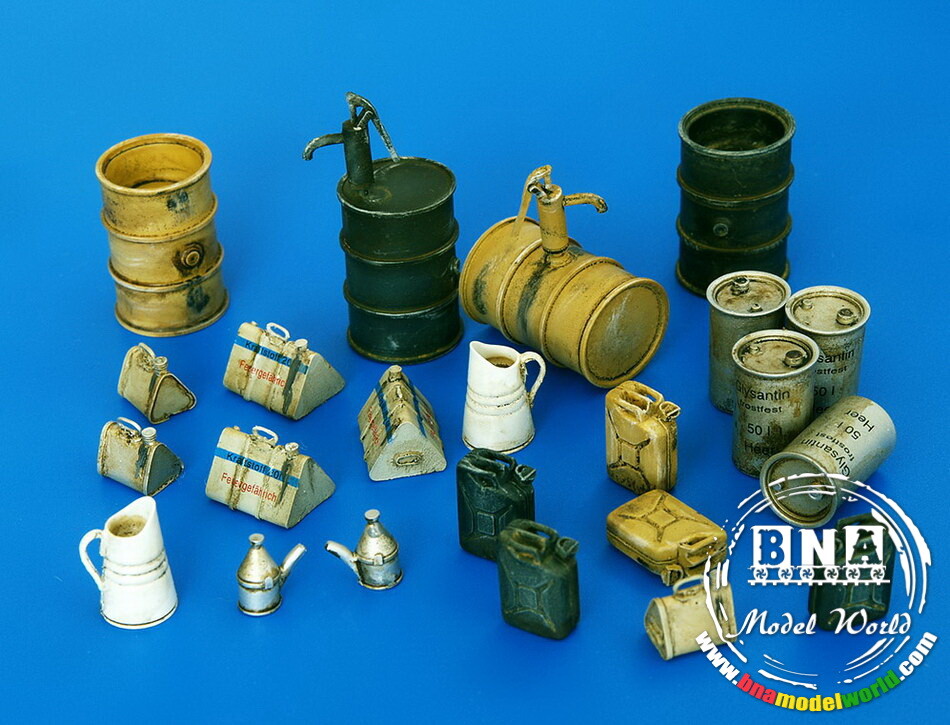 Plus Model 1/48 WWII Germany Fuel Stock Equipment #4022