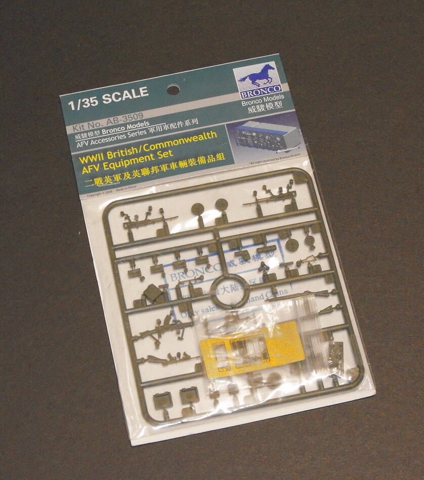 Bronco Model kit AB3509 1/35 WWII British/Commonwealth AFV Equipment Set