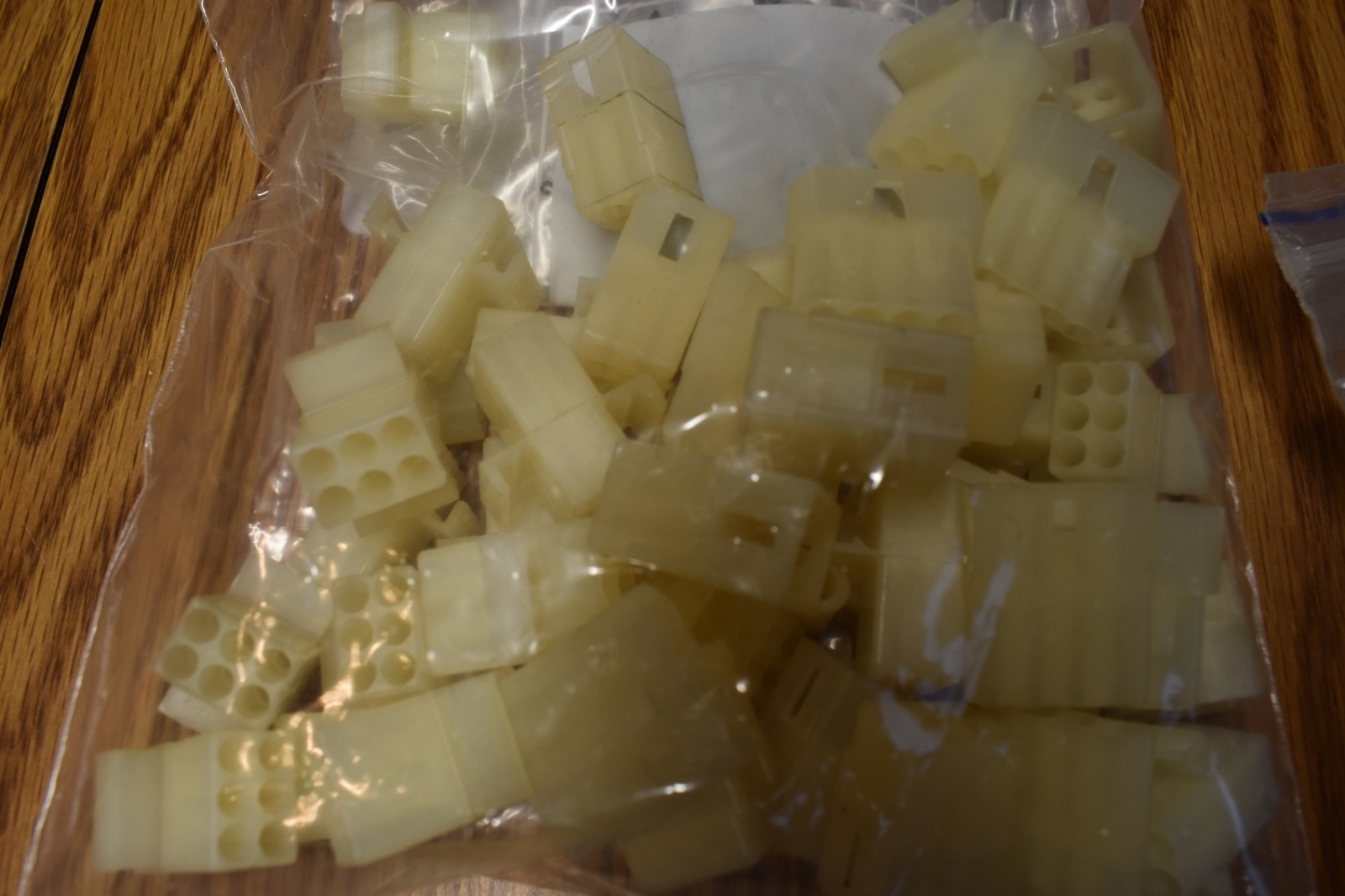 Assorted Automotive electrical connectors large lot Misc. - Image 2