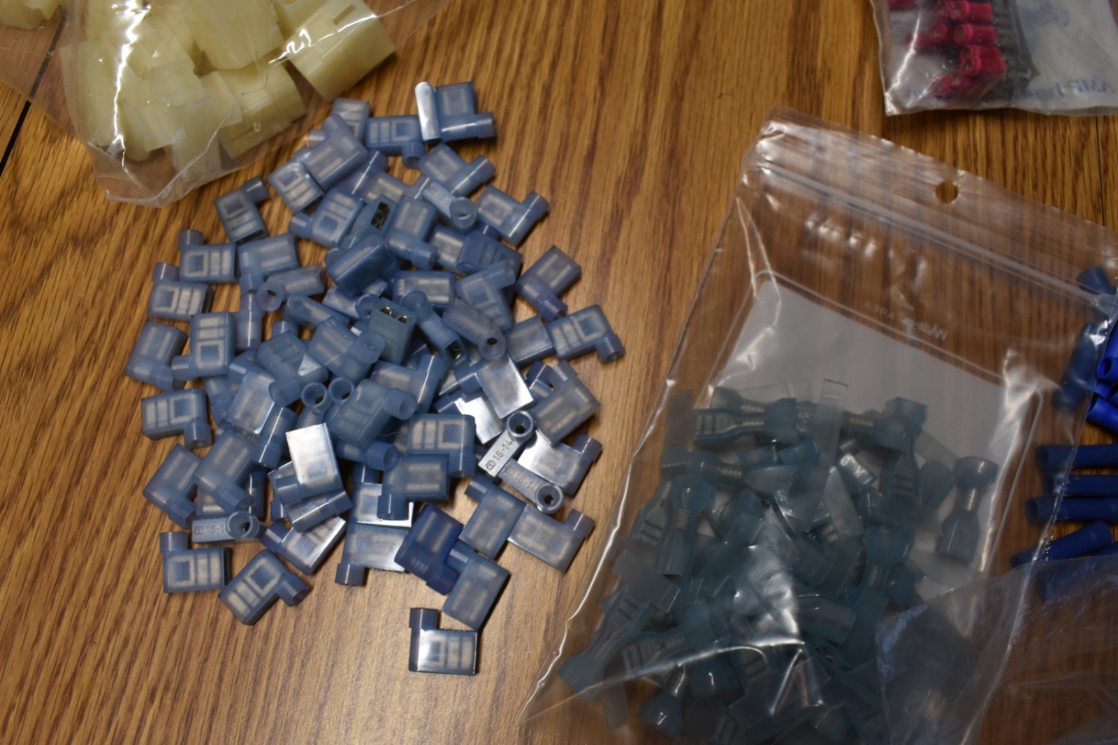 Assorted Automotive electrical connectors large lot Misc. - Image 4