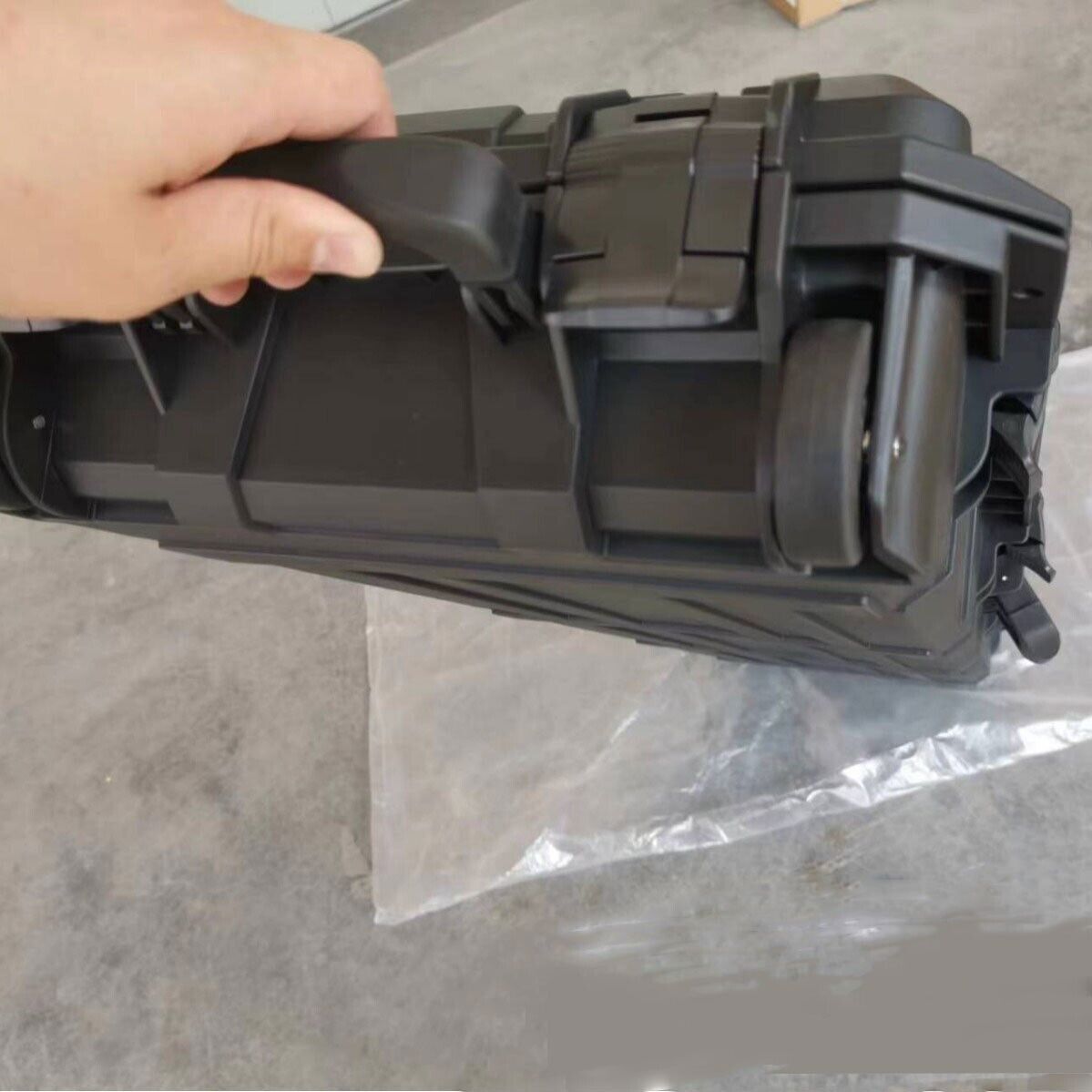 Cargo Cases Waterproof Car Roof Mount Travel Off Road Storage Case Luggage Box - Image 3