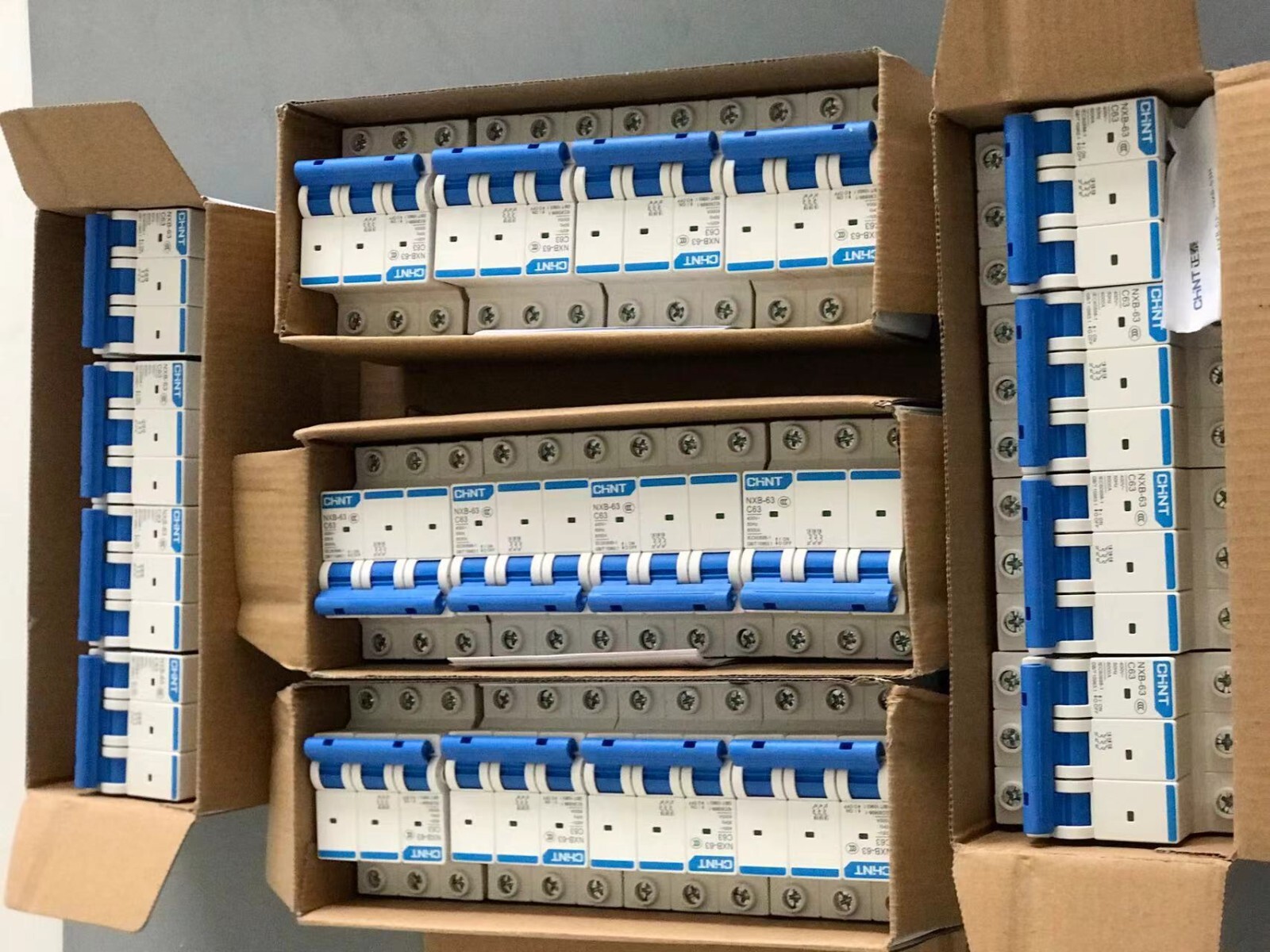 4Pc NXB-125 CHINT Circuit Breaker 3Pole AC400V Miniature Circuit Breaker 4 Value - Image 5