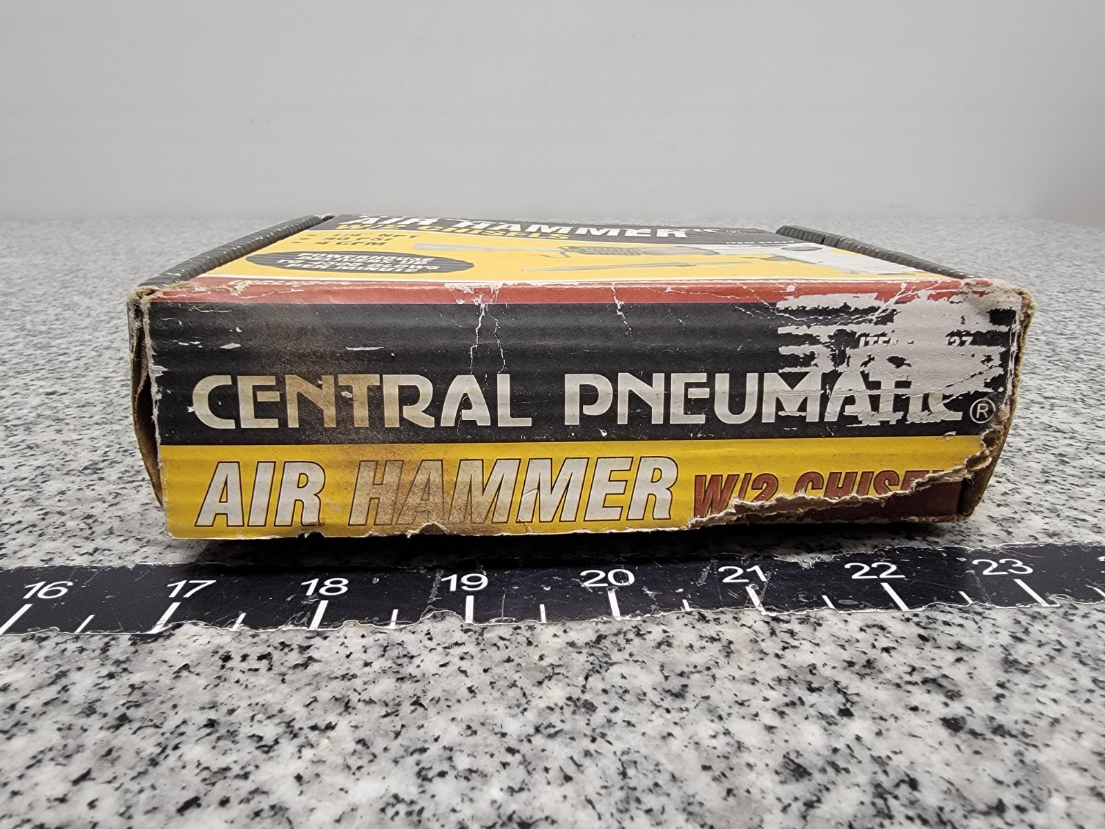 Central Pneumatic Air Impact Hammer With 2 Chisels 92037 Automotive Tool Set - Image 2