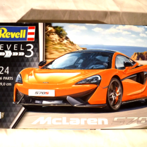 1/24 Revell McLaren 570S Sports Car Level 3 Kit # 07051