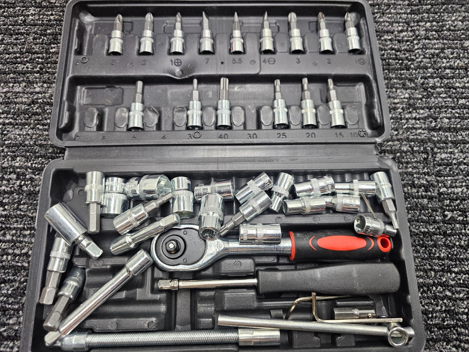 46 Pieces Socket Wrench Ratchet Mechanic Tool for Automotive & Household - Image 2