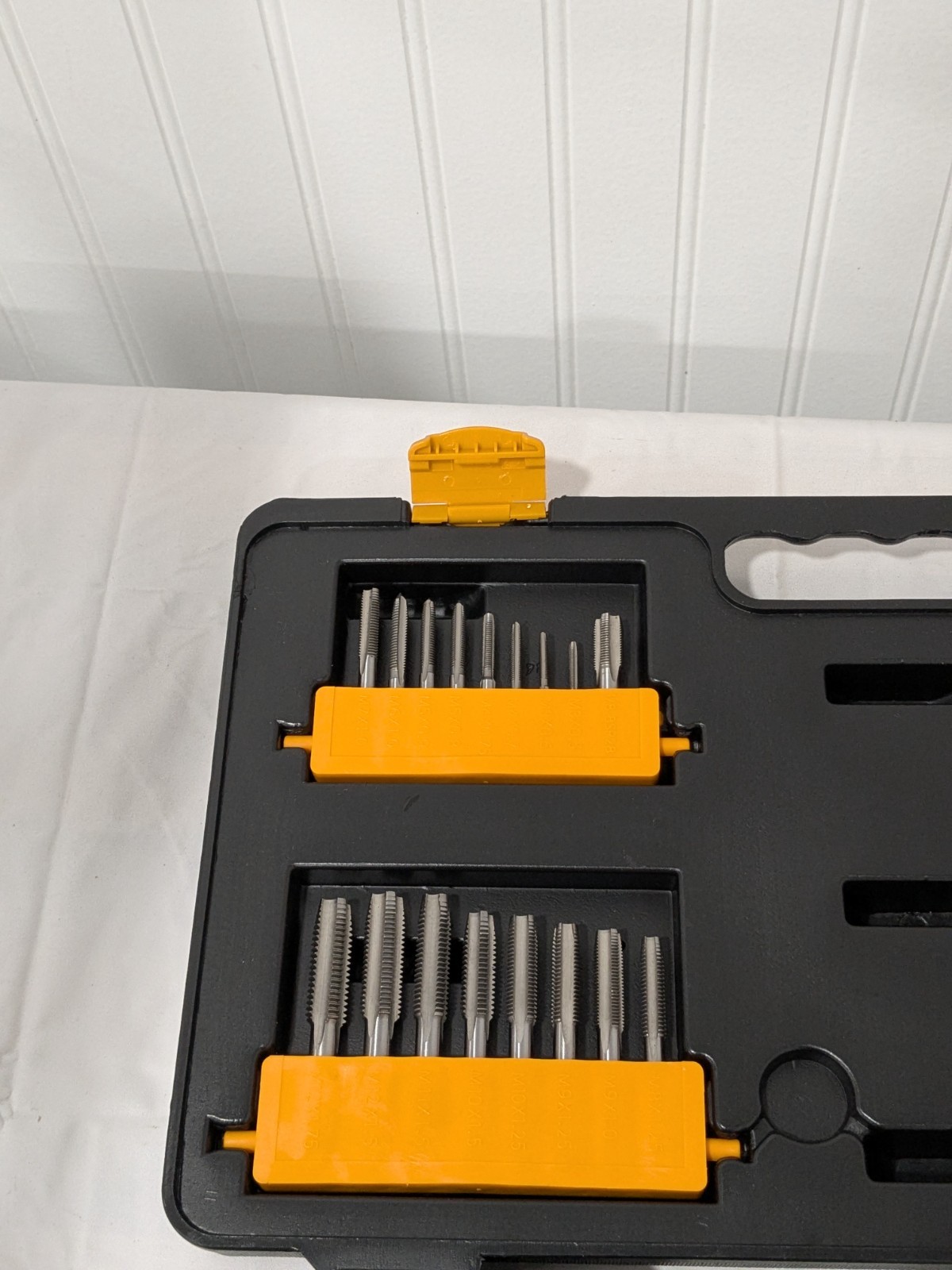 Gearwrench 77pc Ratcheting Tap & Die Set Sae/Metric 3887 - Image 4