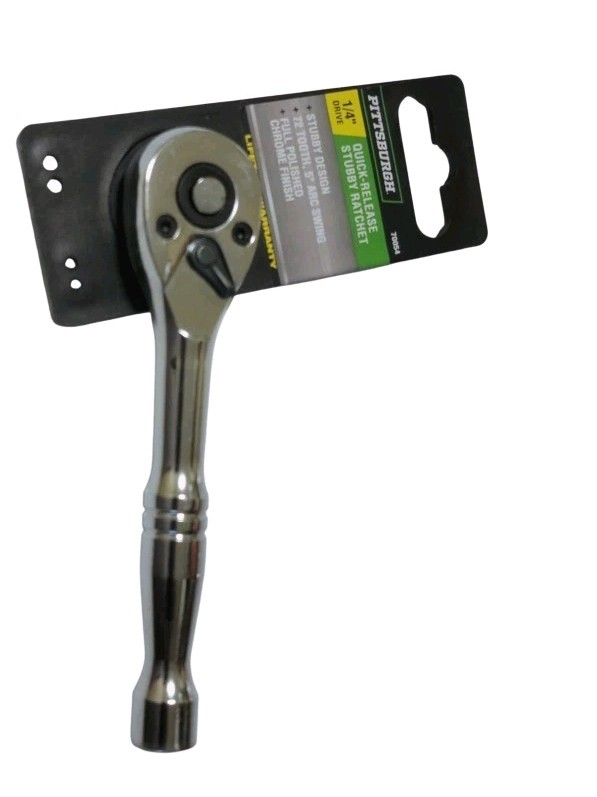 Pittsburgh 1/4" Quick Release Stubby Ratchet - Image 2