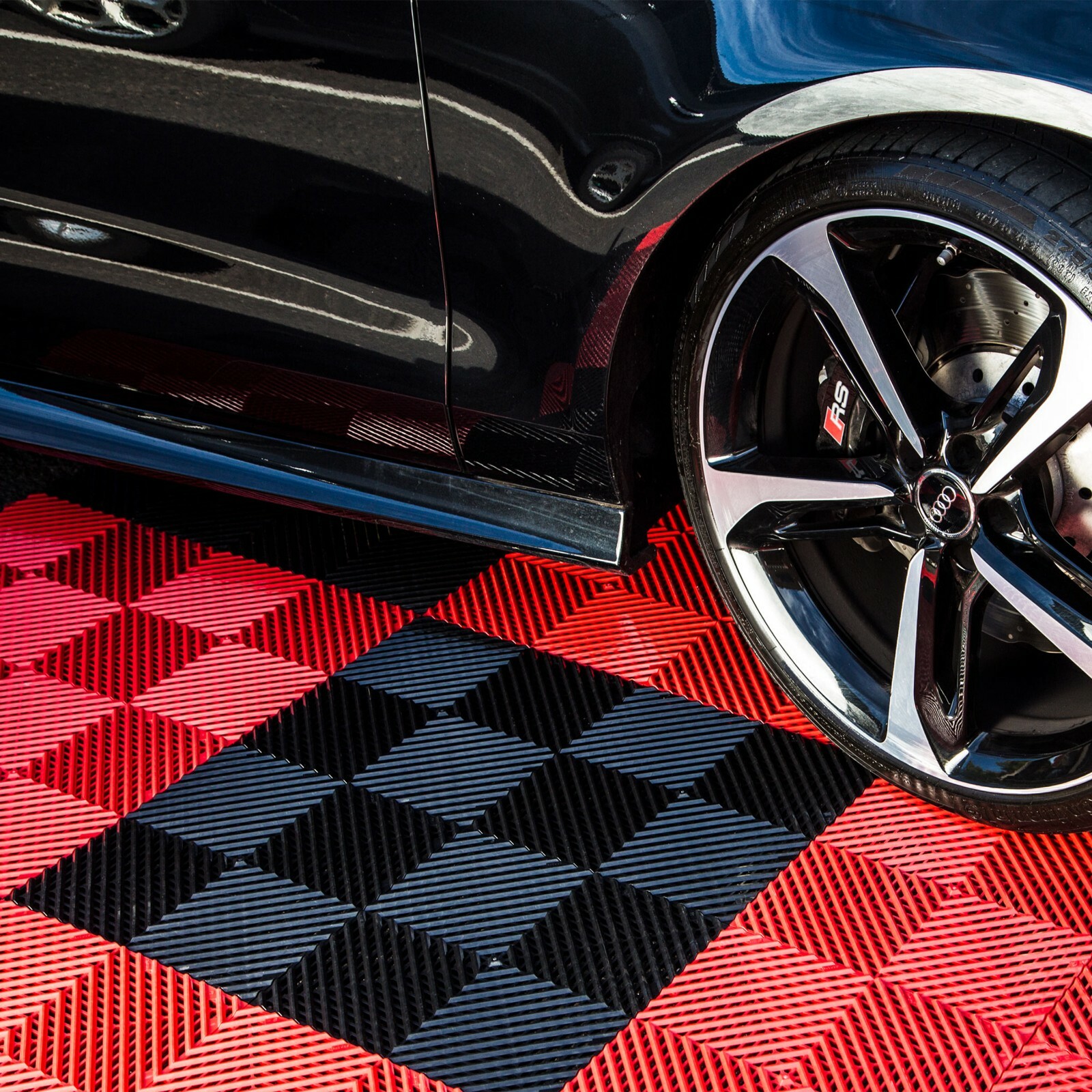 FlooringInc Nitro Vented Garage Floor Tiles | Snow Water Drainage | 12"x12"