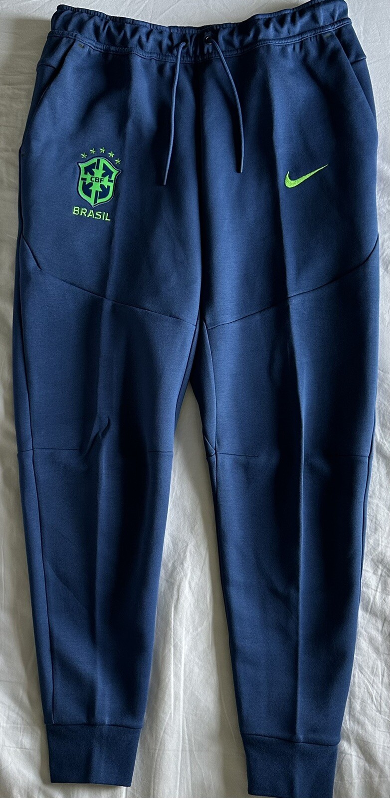 Nike Brazil National Team Tech Fleece Soccer Pants CBF DH4782-490. Men’s Sz: L