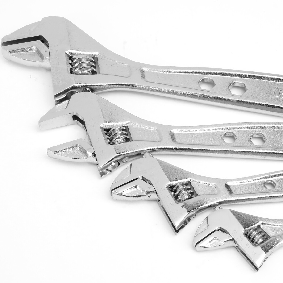 4 PCS DURABLE AUTOMOTIVE REPAIR TOOL KIT 6"/8"/10"/12" ADJUSTABLE WRENCH SPANNER - Image 3