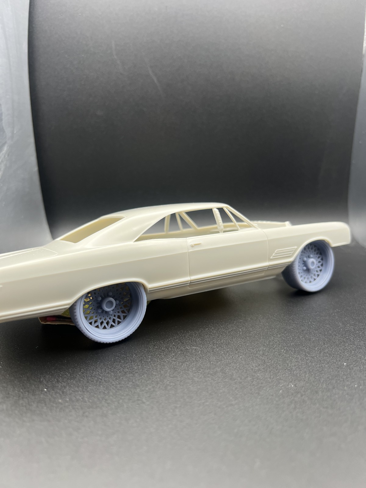 1/24 Scale Big Rim "GNX" Style Resin Wheel Set (Set of 4) - Image 5
