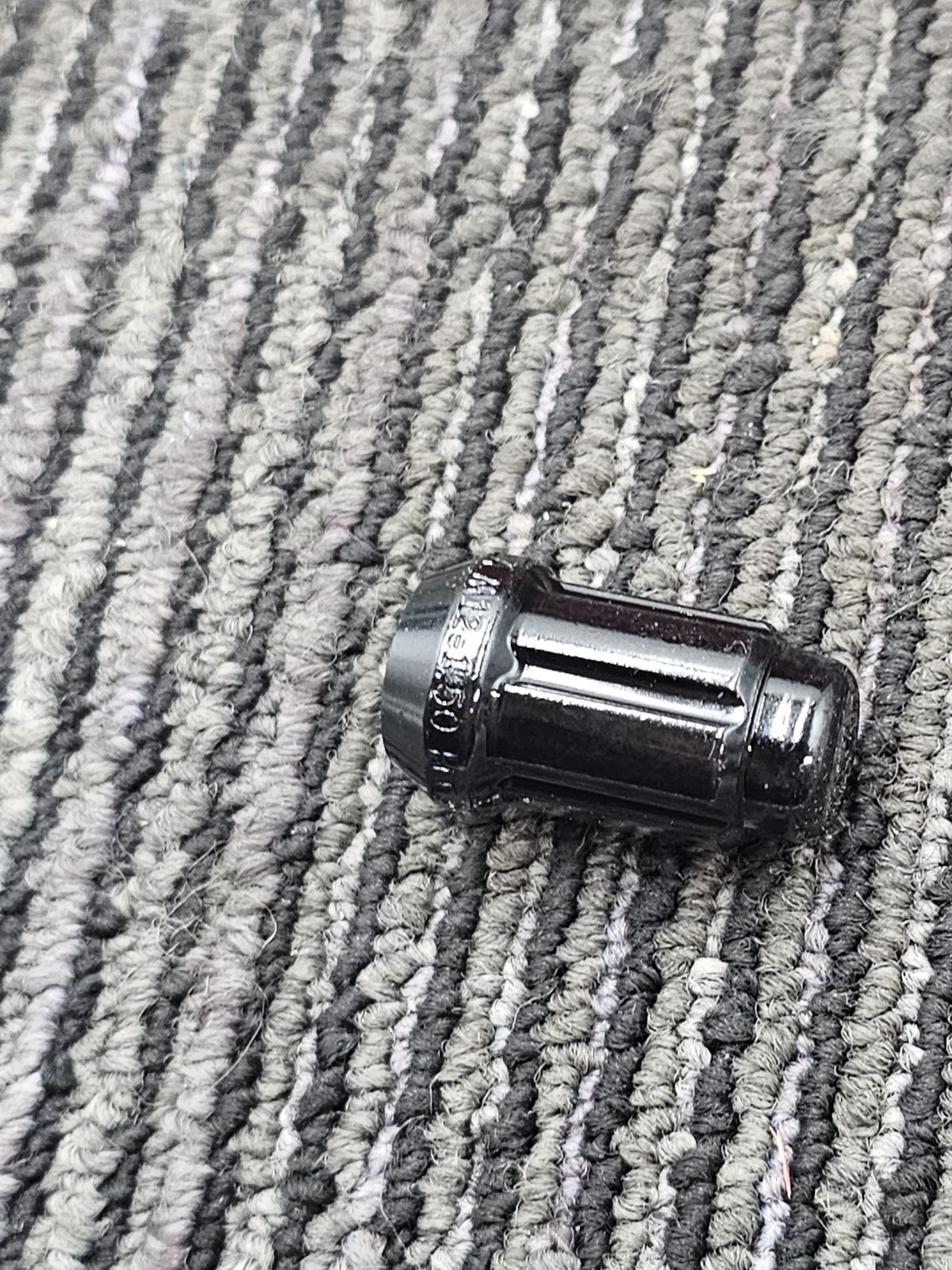 Gorilla Automotive K5CS-12150BGR Lug Nuts Black Assembly 12mm x 1.50 12x1.5 - Image 2