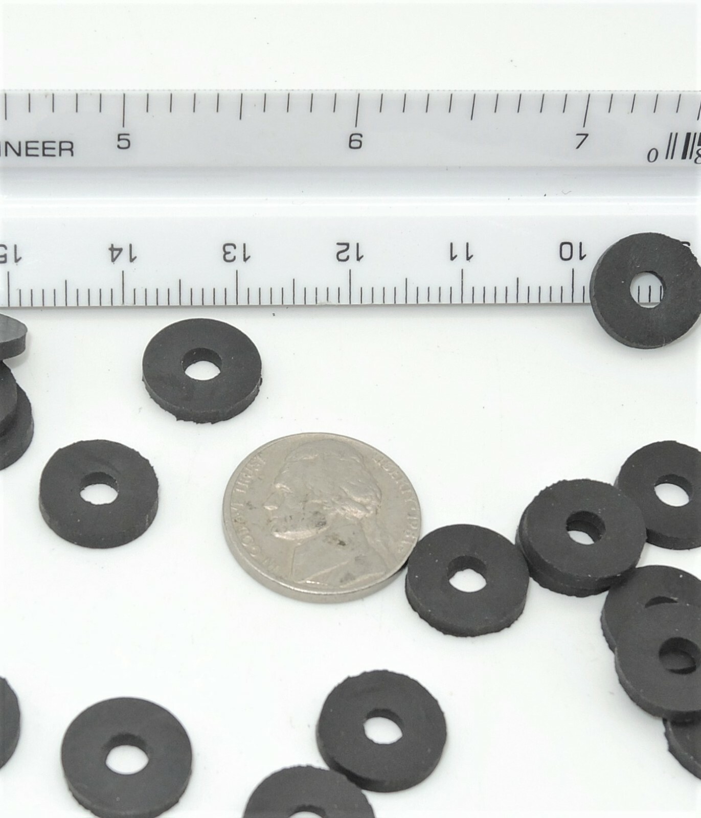 3/16" ID x 1/2" OD x 1/16" Black Rubber Flat Washers Seals Spacers Automotive - Image 5