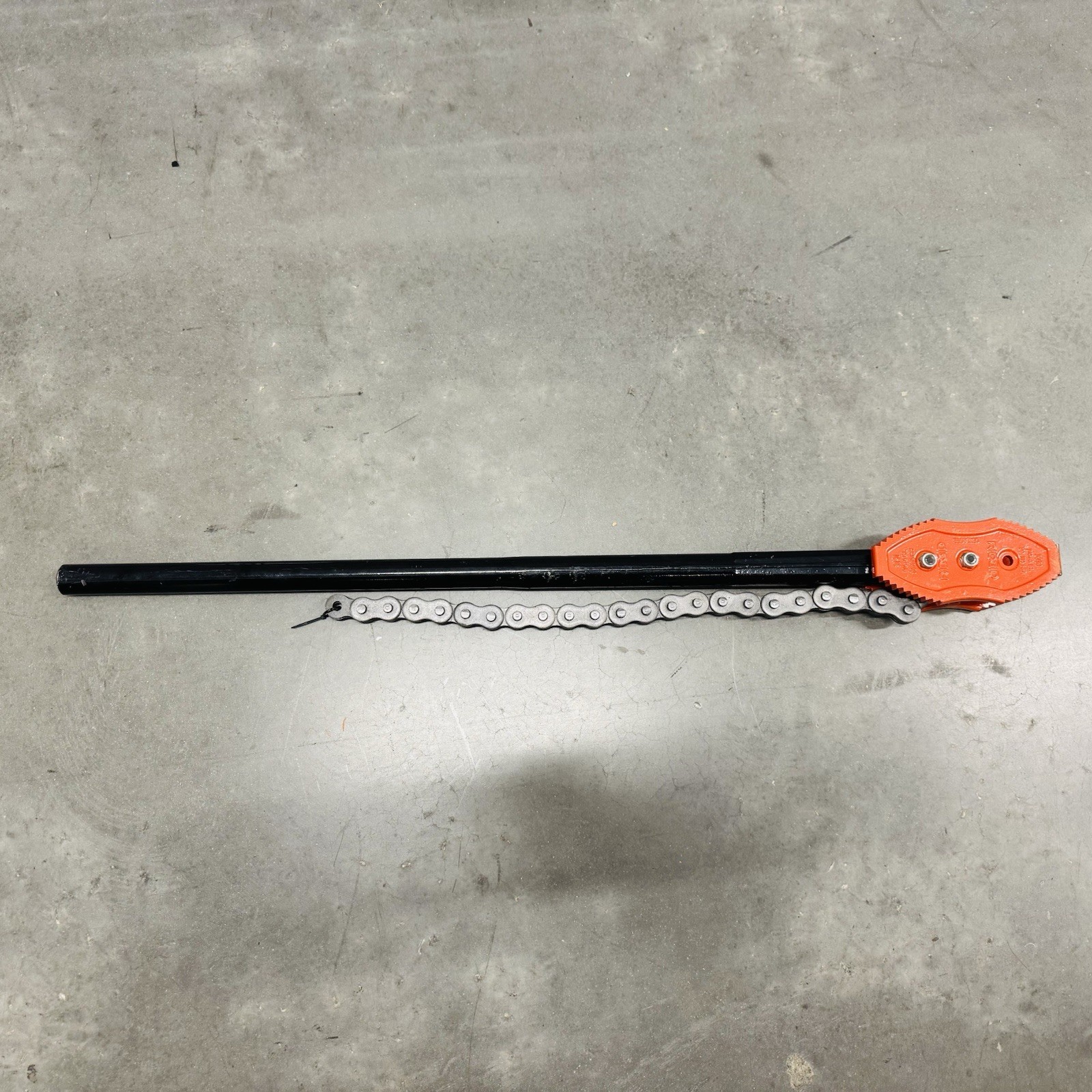RIDGID 3231 DOUBLE-END REVERSIBLE CHAIN TONGS 3/4"-4" PIPE CAPACITY