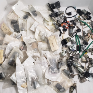 17+ Lbs Mixed Lot Vintage Automotive Vehicle Locks Locksmith Locksport #1