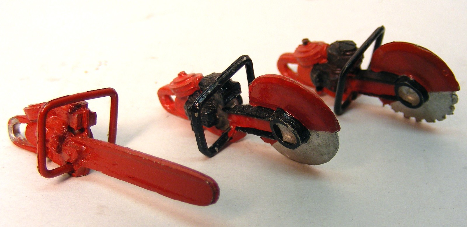 Power Tool Set 1/32nd Scale for Fire Models Various Gas Saws by Don Mills Model