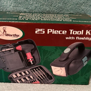 25 PIECE TOOL KIT W/FLASHLIGHT CAMPING OR AUTOMOTIVE NIB 4 AA Batteries not incl