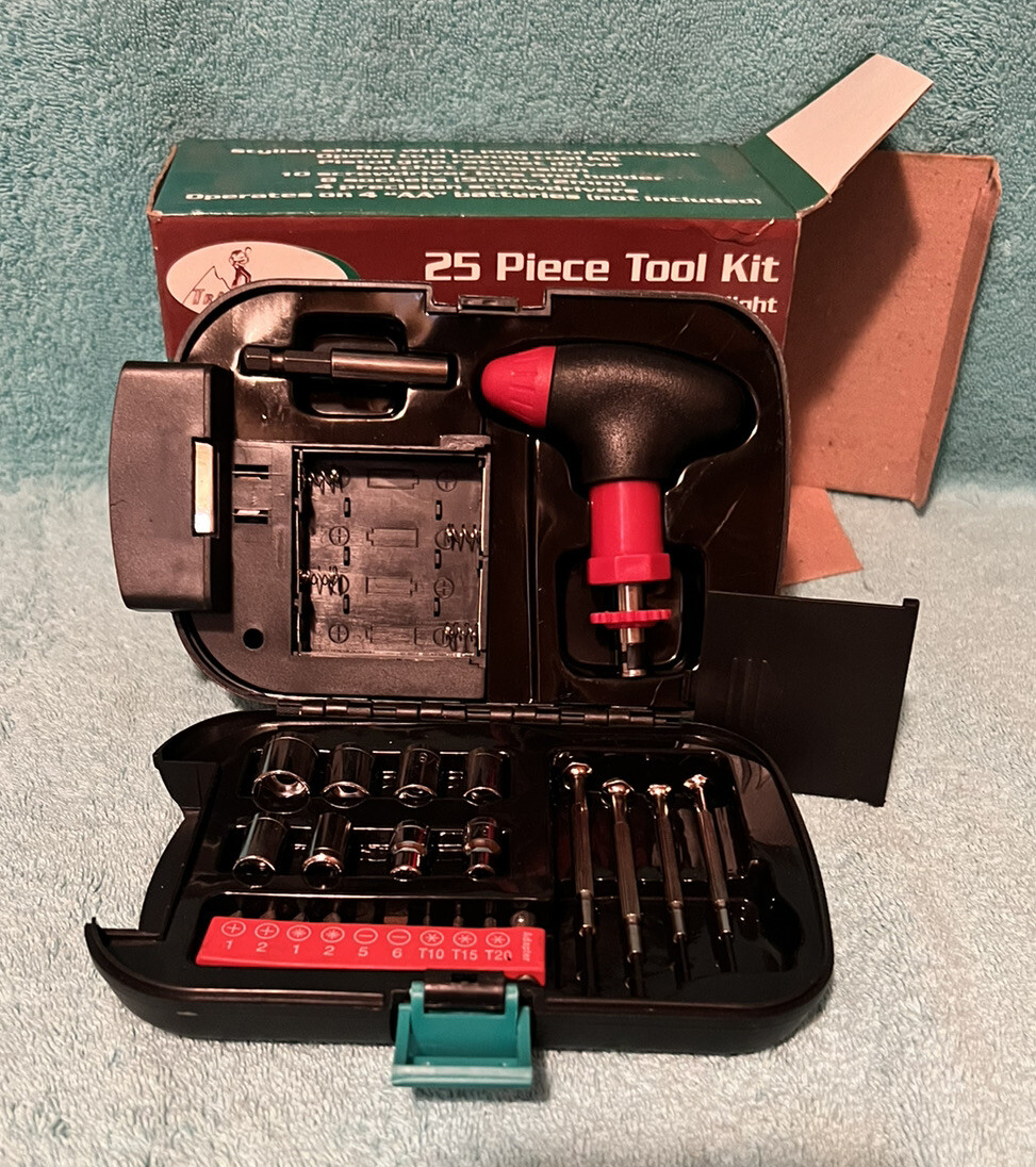 25 PIECE TOOL KIT W/FLASHLIGHT CAMPING OR AUTOMOTIVE NIB 4 AA Batteries not incl - Image 4
