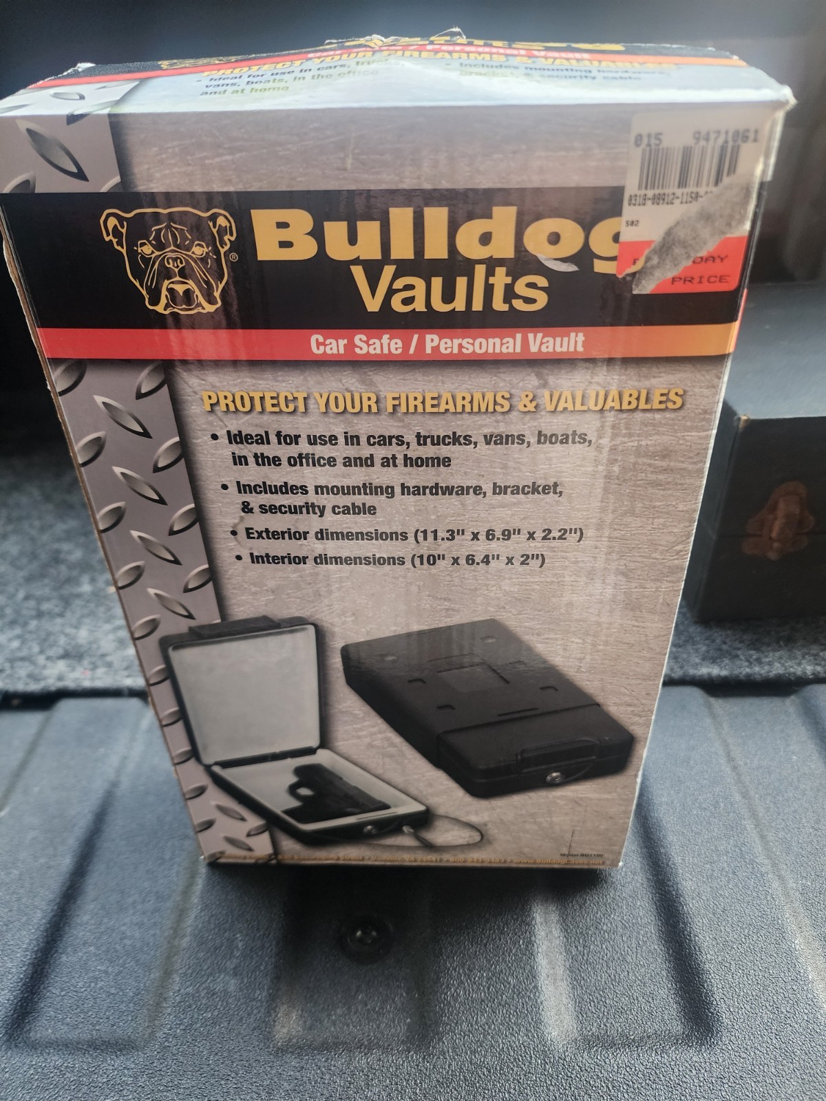Bulldog Cases Personal Car Safe 11.3" x 6.9" x 2.5" Keyed Lock Black BD1150