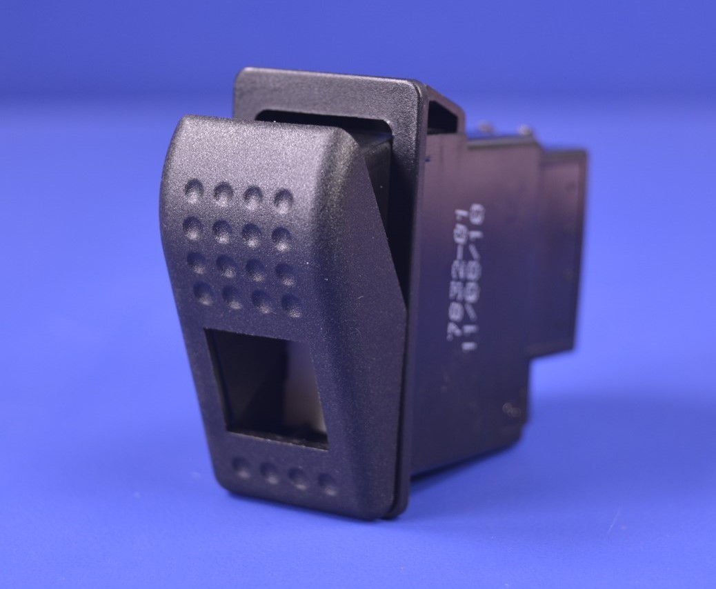 Hella Series 7832 Automotive interior On/Off Panel Switch 6EH007832-011 - Image 3
