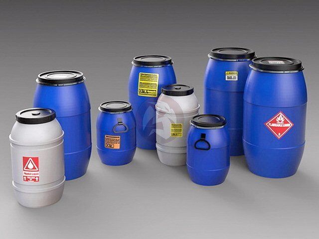 Royal Model 1/35 Plastic Chemical / Water Storage Containers Drums Barrels 723