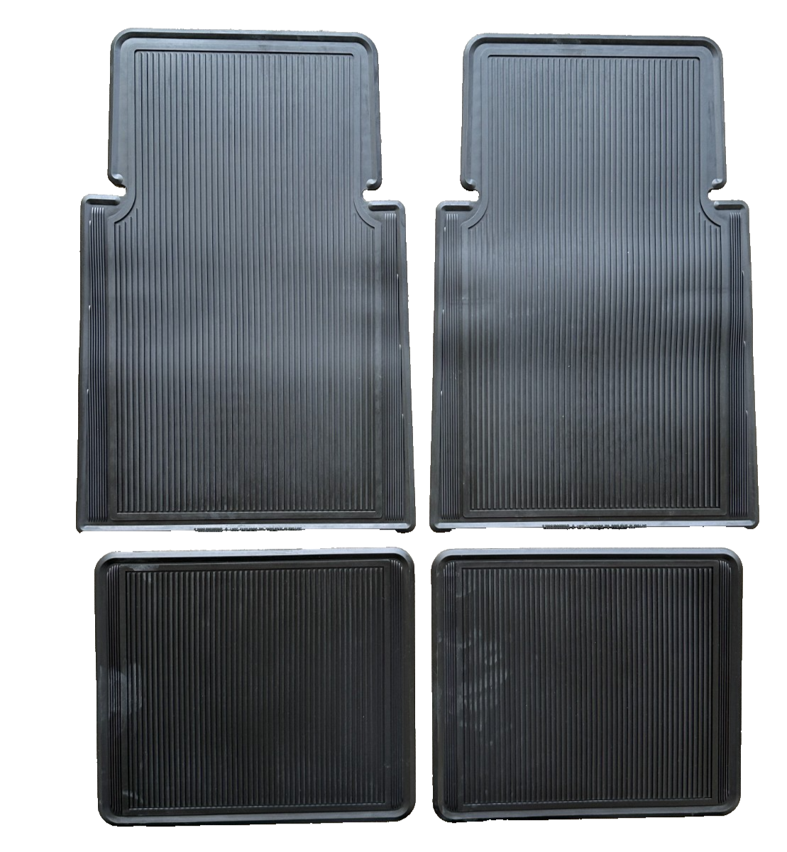 Chevrolet Floor Mat Set black rubber Chevelle GM cars