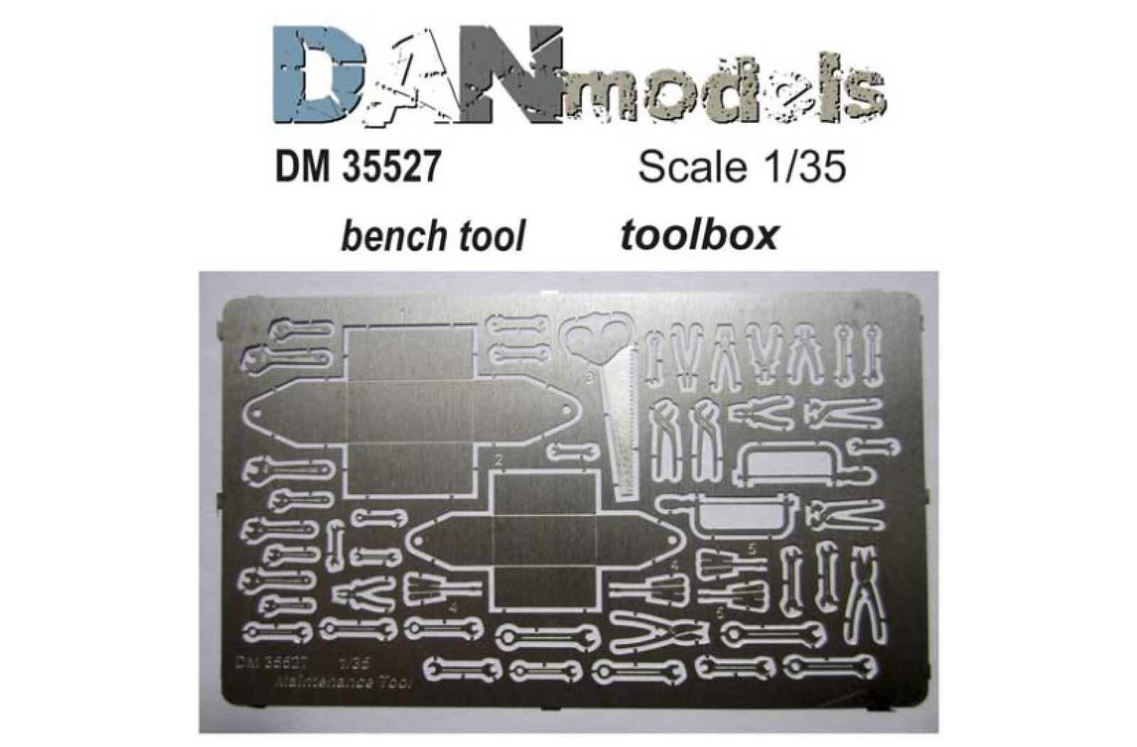 DANmodels DM 35527 Bench tool. Toolbox 1/35