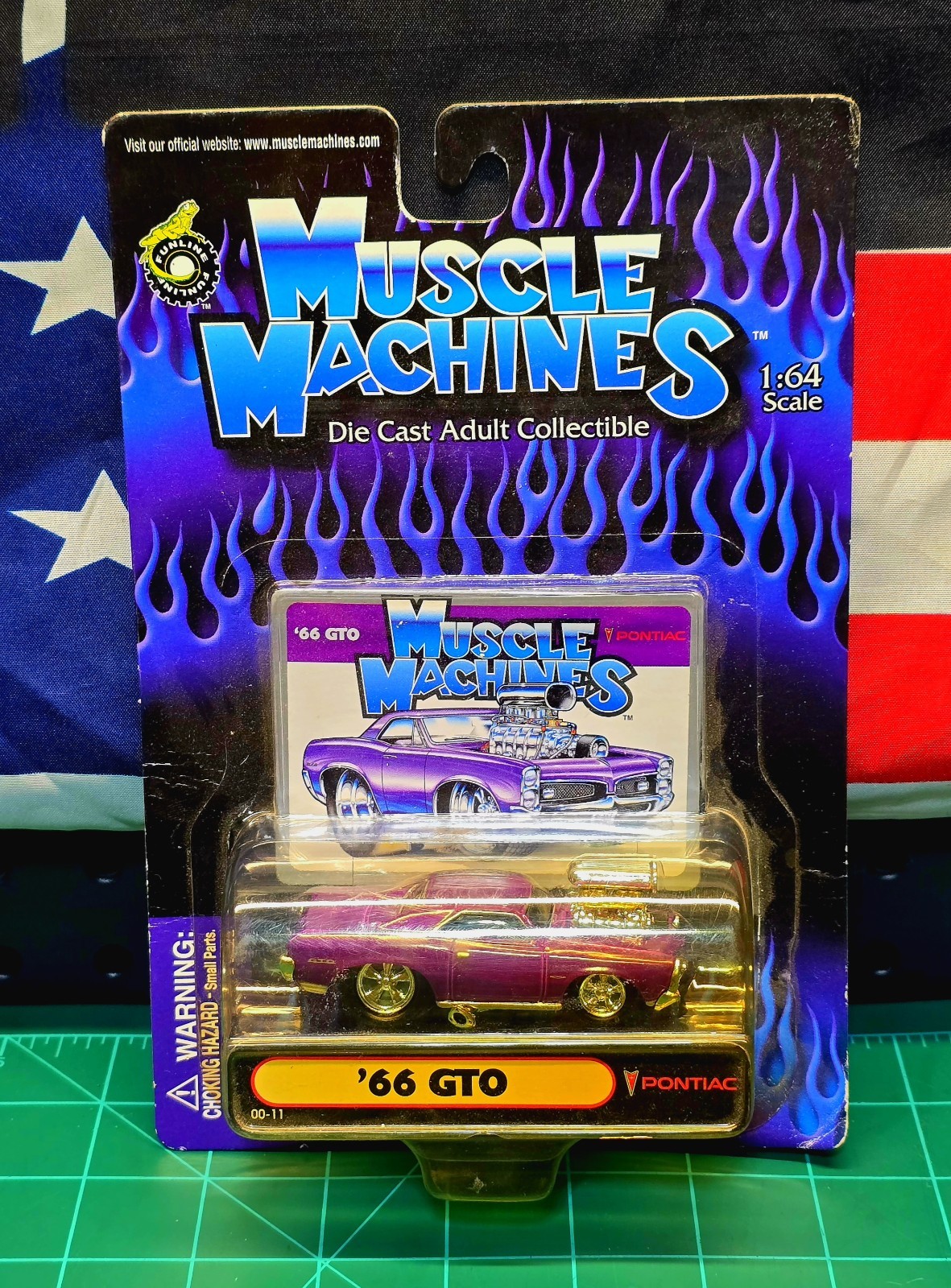 Muscle Machines 1966 GTO Diecast Car 1:64 Scale Purple NEW Collectible