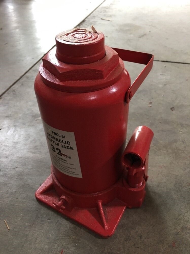 32 Ton Hydraulic Floor Bottle Jack Low Profile Automotive Shop Lift - Image 3