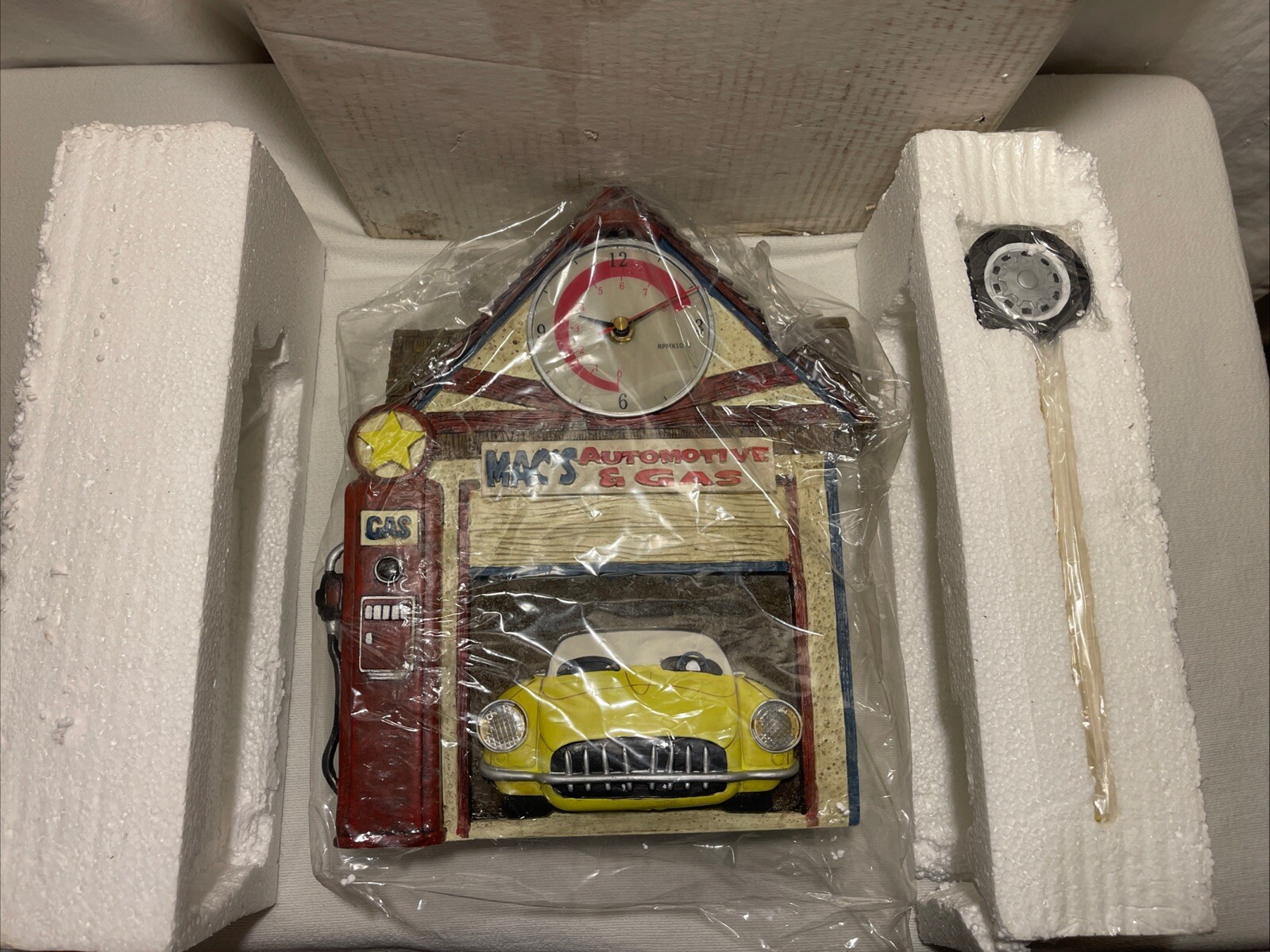 New! Mac's Automotive & Gas Roaring Engine Battery Operated Wall Clock