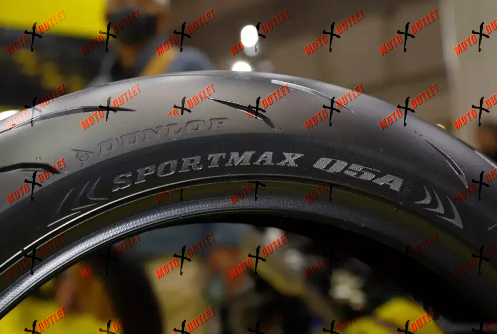 200/55ZR17 Dunlop Sportmax Q5A Rear Tire Motorcycle 200 55 17 Back 45274209 - Image 2
