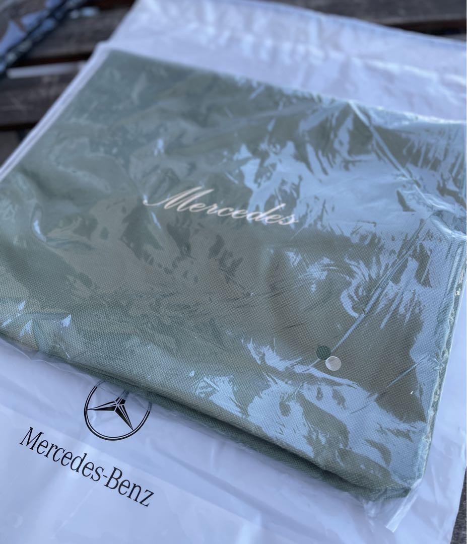 Mercedes-Benz Square Big Bag Green Novelty Used