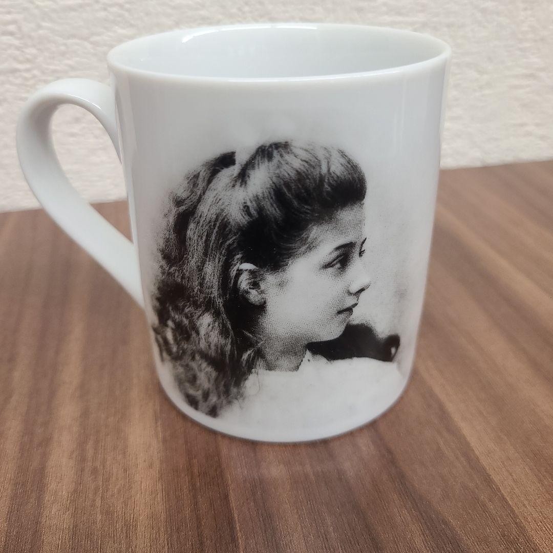 Mercedes-Benz Original Mug Novelty Collectible New - Image 3