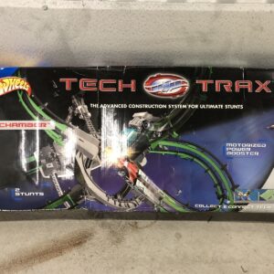 NEW Hot Wheels 2004 TECH TRAX Advanced Construction System For Ultimate Stunts!
