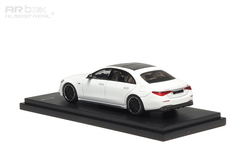 AR Box 1:64 S Class S 63 E Performance Diecast Model Car - Image 4