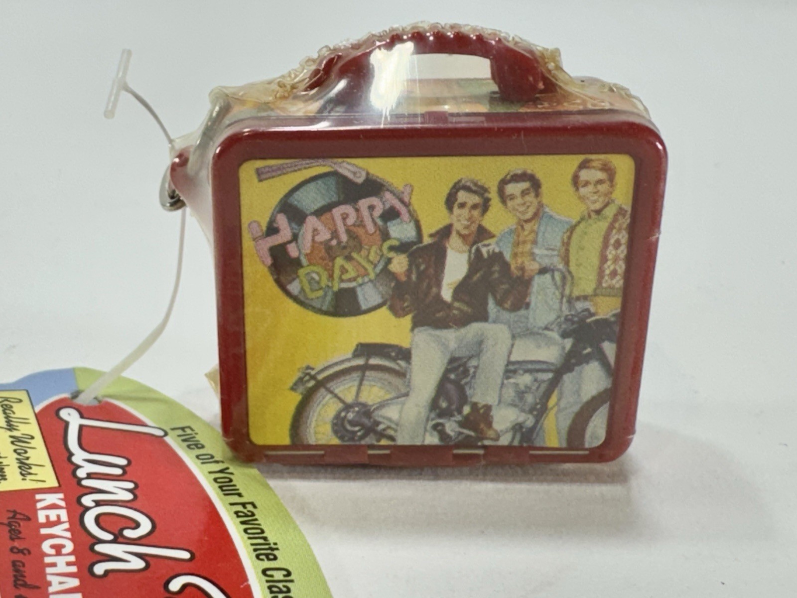 Happy Days MINI Lunch Box Keychain 1997 Basic Fun #530-0 Key Ring New - Image 2