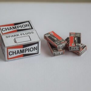 1/18 Champion Spark Plugs; 5 piece product Set for Diorama shop 5 items