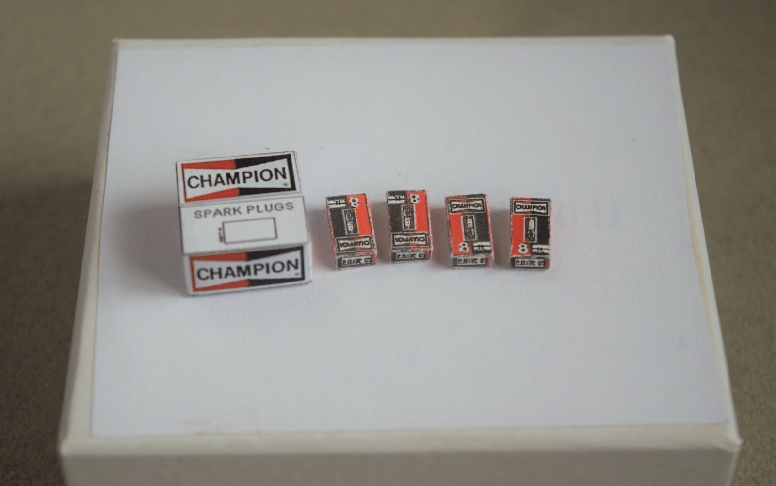 1/18 Champion Spark Plugs; 5 piece product Set for Diorama shop 5 items - Image 3