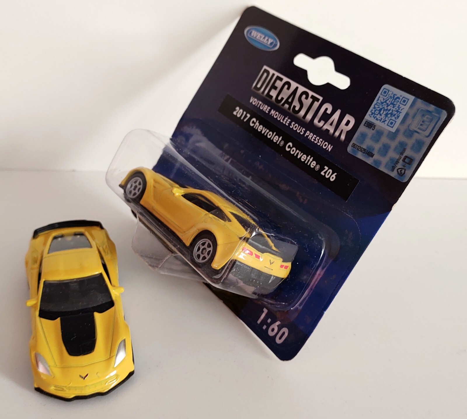 WELLY 1:60 2017 CHEVROLET CORVETTE Z06 LICENSED DIECAST CAR, CANADIAN TOY SELLER - Image 2