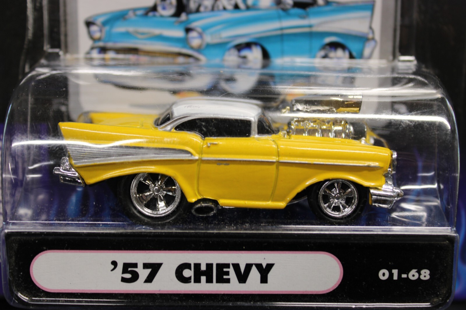 MUSCLE MACHINES - '57 CHEVY - 01-68 - FUNLINE MERCHANDISE