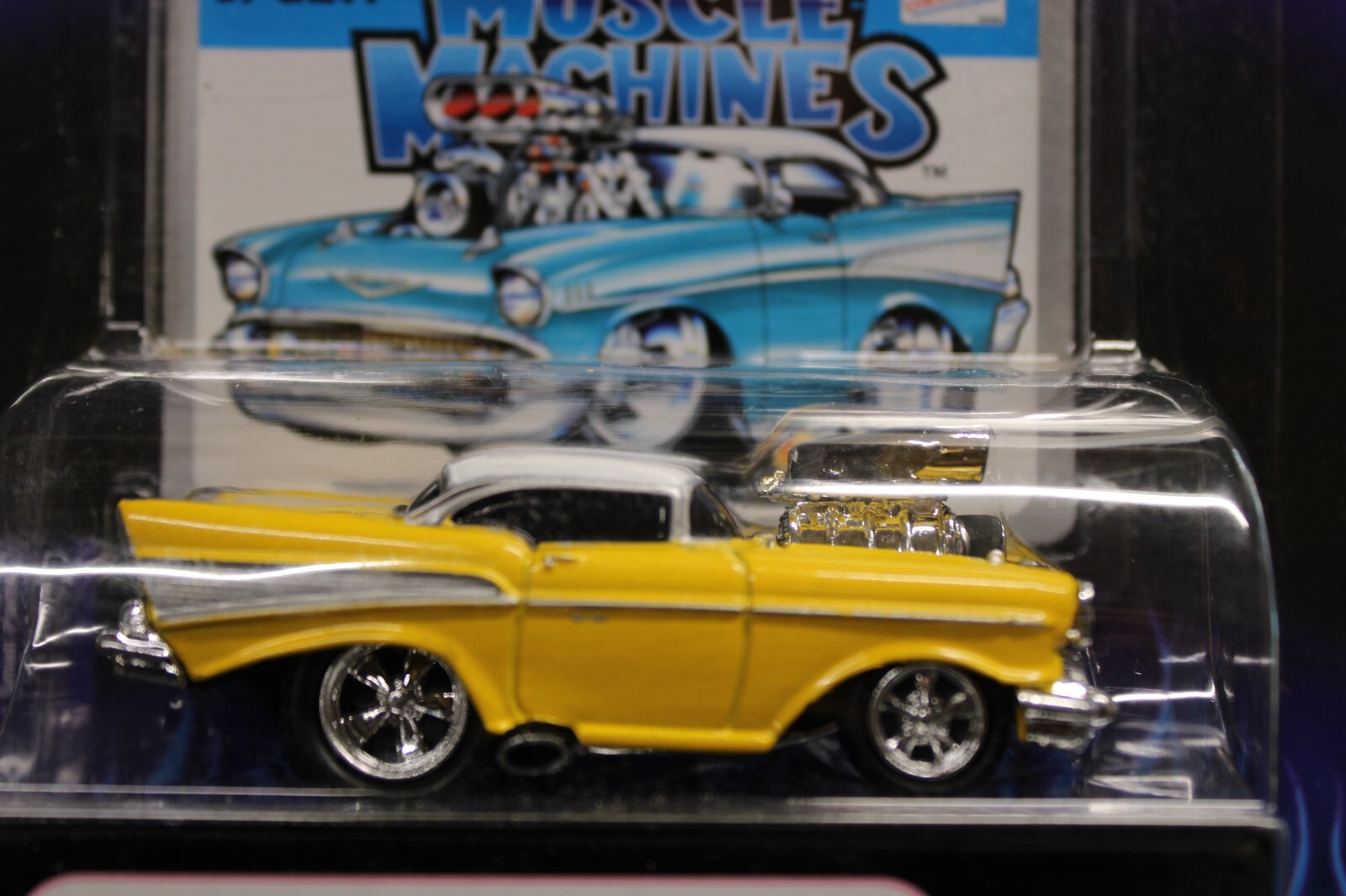 MUSCLE MACHINES - '57 CHEVY - 01-68 - FUNLINE MERCHANDISE - Image 5
