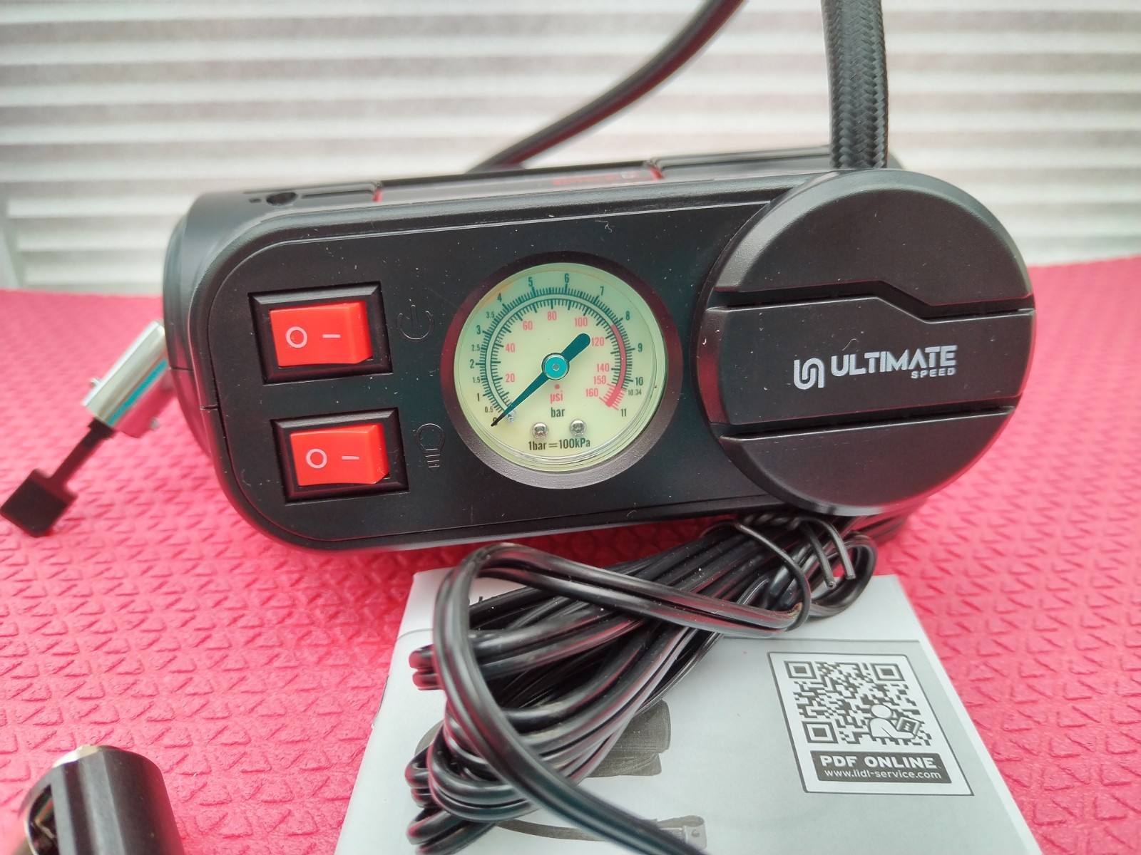 MINI COMPRESOR DE AIRE UMK 10 E4 – 12V – 10.3 Bar 150 psi y LUZ DELANTERA 🚘🚙🚗- - Image 2