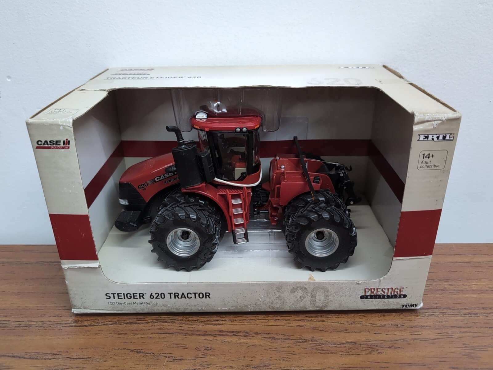 Estuche de juguetes de granja Ertl 1/32/IH 620 4x4 tractor Prestige -
